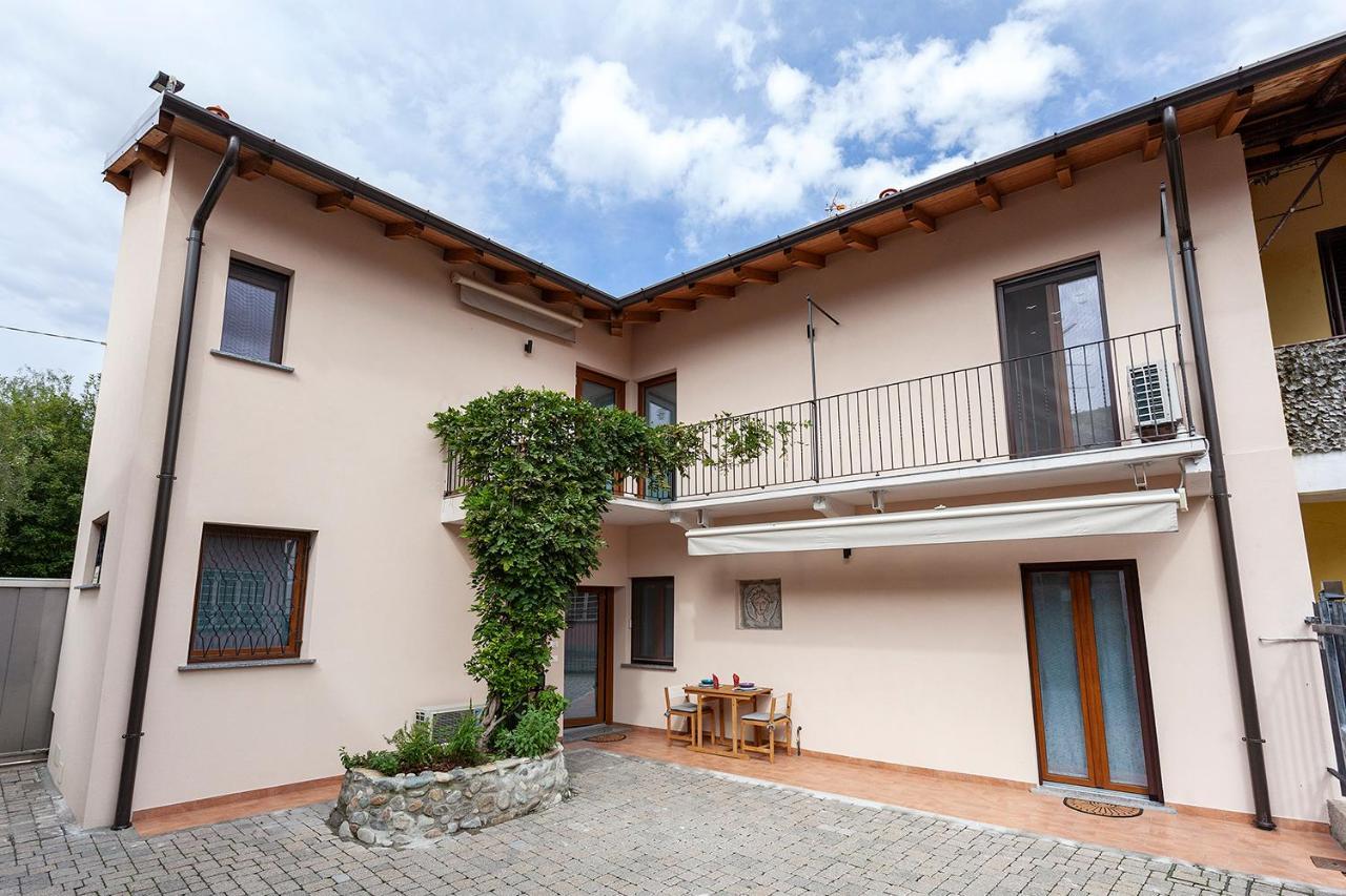 Veruskacamere Camera 2 Somma Lombardo Bagian luar foto